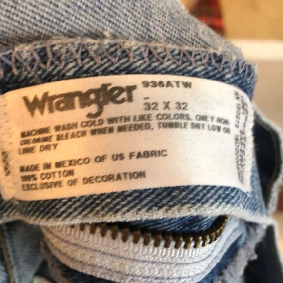 Wrangler limited edition Urban outfitter jeans size 32x32 ￼ - Picture 4 of 4